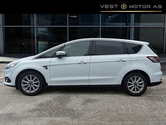 Ford S-MAX 4 of 30
