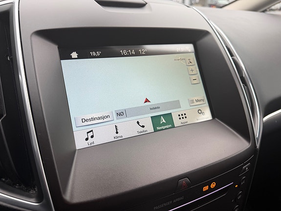 Ford S-MAX 28 of 30