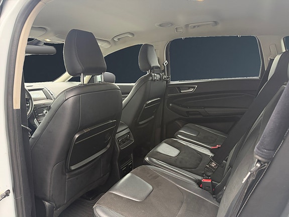 Ford S-MAX 14 of 30