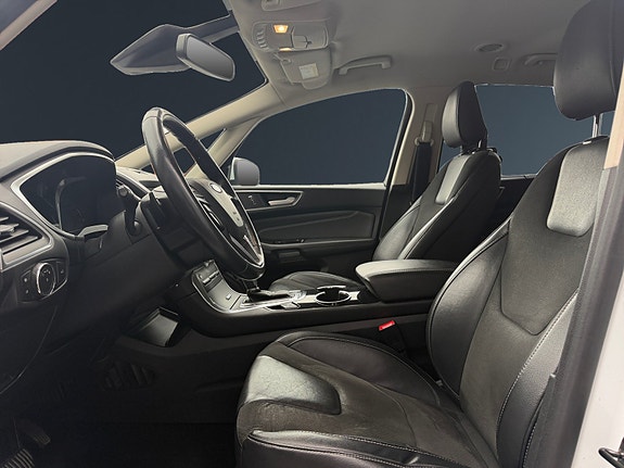 Ford S-MAX 9 of 30