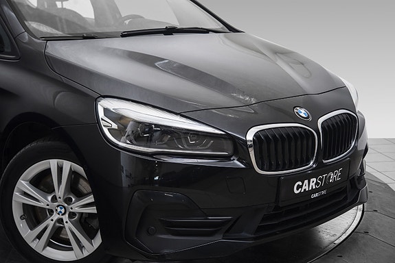 BMW 225xe 7 of 27