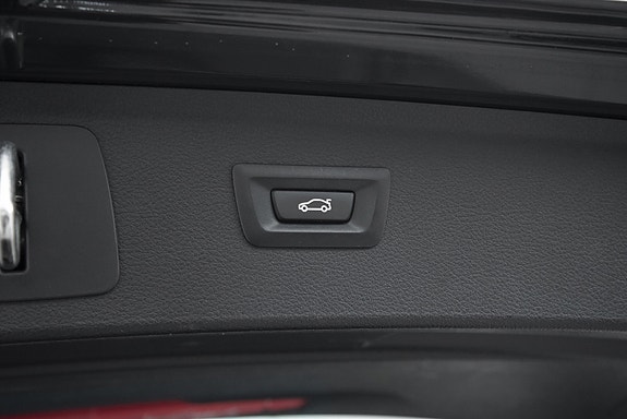 BMW 225xe 25 of 27