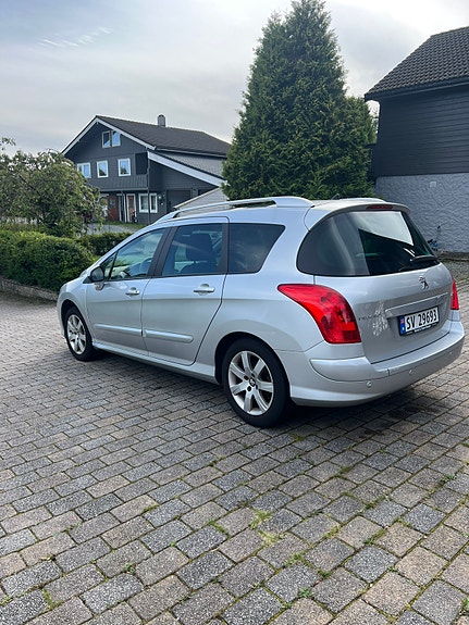 Peugeot 308 5 of 19