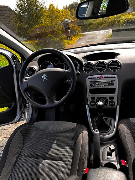Peugeot 308 7 of 19