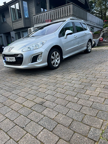 Peugeot 308 6 of 19