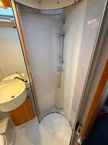 Hymer B544 25 of 30