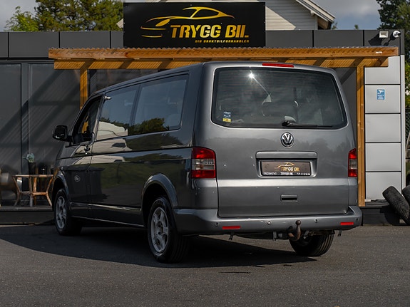 Volkswagen Caravelle 9 of 30