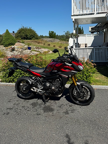 Yamaha MT-09 Tracer 5 of 8