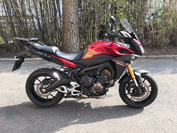 Yamaha MT-09 Tracer 2 of 8