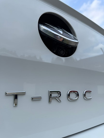 Volkswagen T-Roc 12 of 24