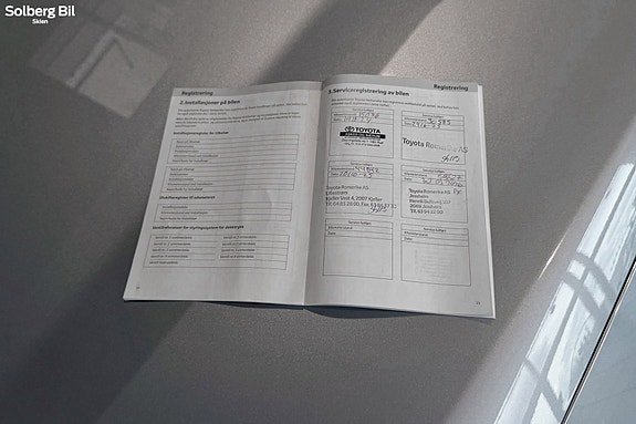 Toyota RAV4 23 of 25