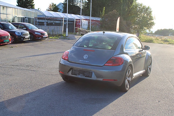 Volkswagen Beetle 10 of 30