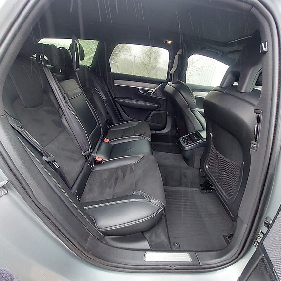 Volvo V90 12 of 28