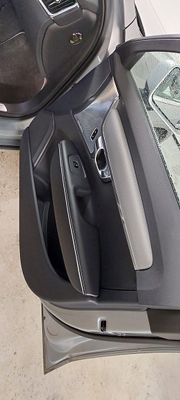 Volvo V90 16 of 28