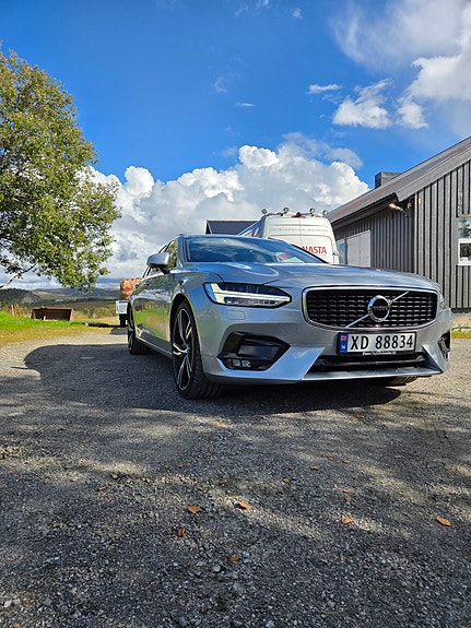 Volvo V90 4 of 28