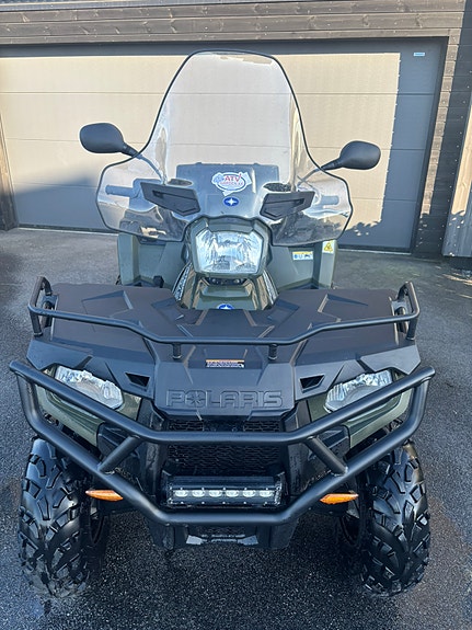 Polaris Sportsman X2 570 2 of 7