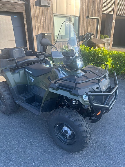 Polaris Sportsman X2 570 3 of 7