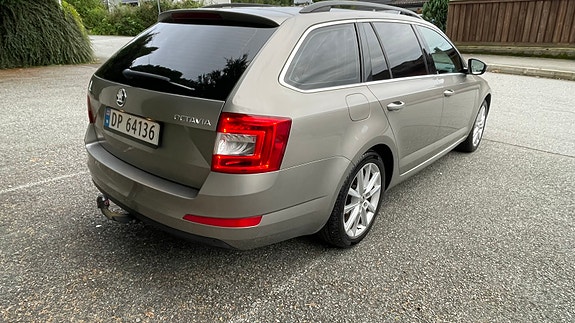 Skoda Octavia 4 of 9