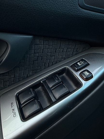 Toyota Land Cruiser 15 of 19