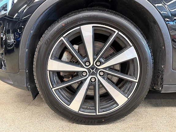 Polestar 2 10 of 29