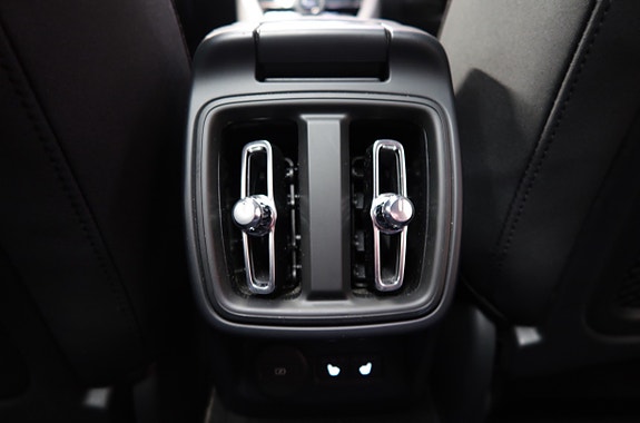 Polestar 2 26 of 29