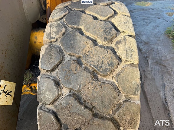 Volvo L90B hjullaster. SE VIDEO 10 of 30