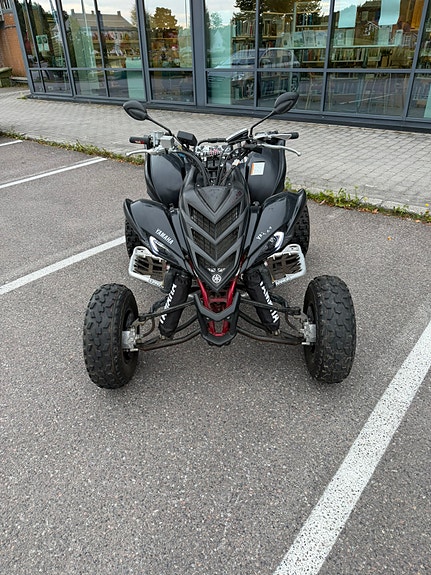 Yamaha 700R RAPTOR 2 of 12