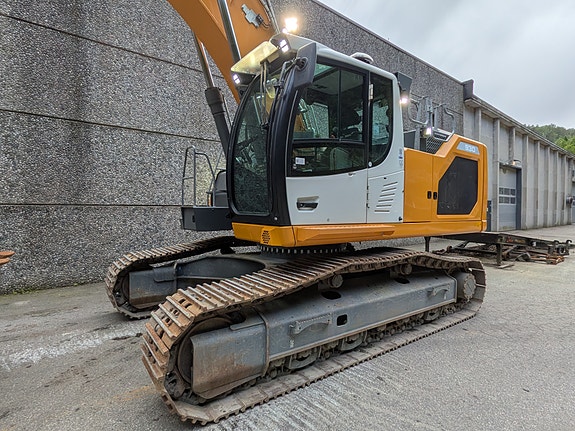 Liebherr R 930 INK. MAKIN 3D GPS | ROTORTILT | KUN 4350 T | SKUFFER 10 of 30