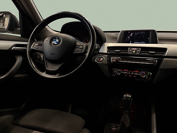 BMW X1 18 of 30