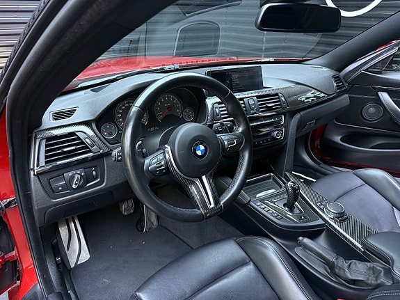 BMW M4 17 of 30