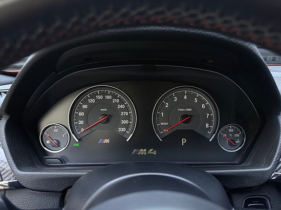 BMW M4 21 of 30