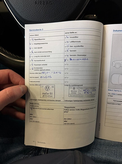 Volkswagen Amarok 30 of 30