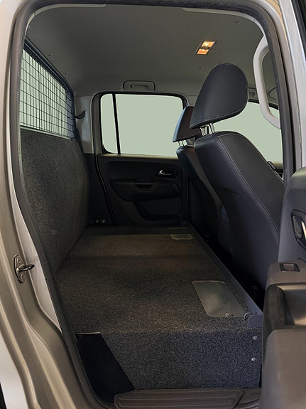 Volkswagen Amarok 16 of 30