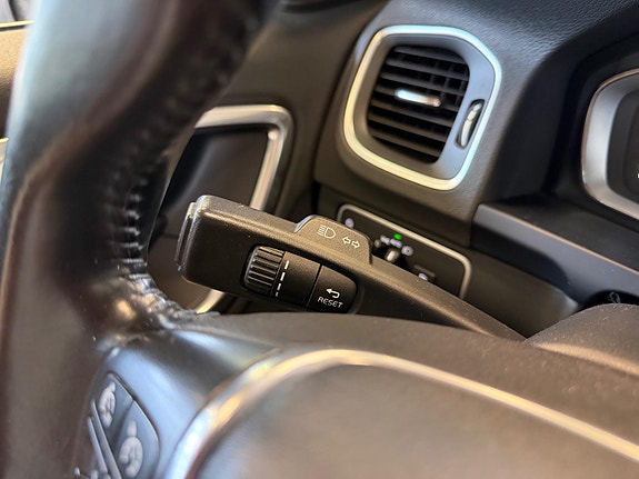 Volvo V60 23 of 30