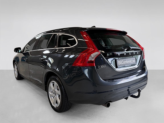 Volvo V60 6 of 30