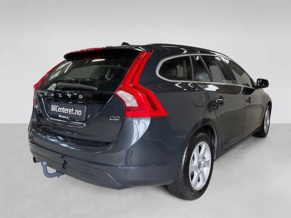Volvo V60 4 of 30