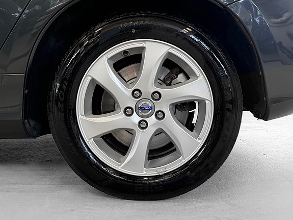Volvo V60 7 of 30