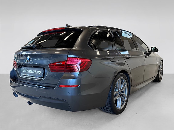 BMW 520d 4 of 30