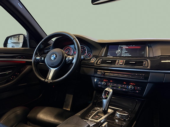 BMW 520d 12 of 30