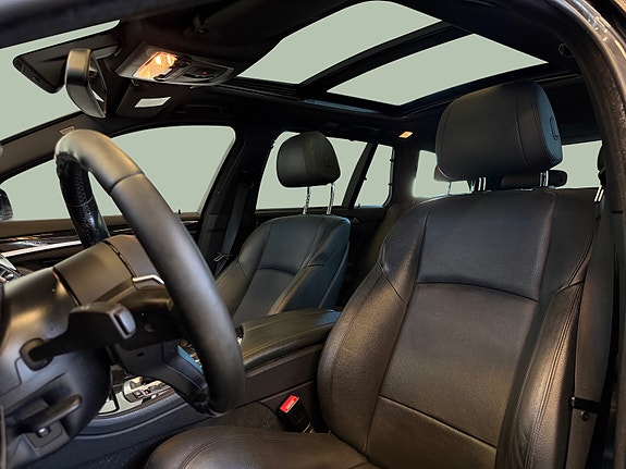 BMW 520d 8 of 30