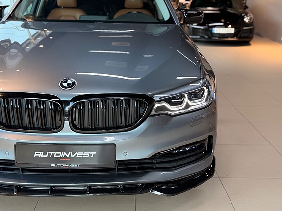 BMW 530e 4 of 30