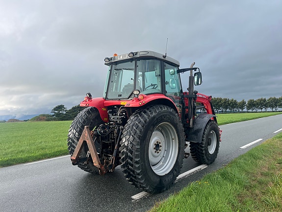 Massey Ferguson 6455 Dyna 6 8 of 18