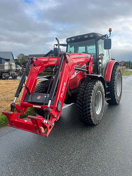 Massey Ferguson 6455 Dyna 6 4 of 18