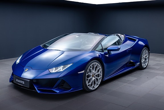 Lamborghini Huracan Spyder 6 of 30