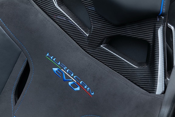 Lamborghini Huracan Spyder 24 of 30