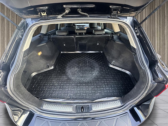 Toyota Avensis 10 of 10