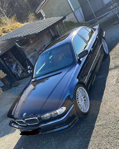 BMW 728i 5 of 16