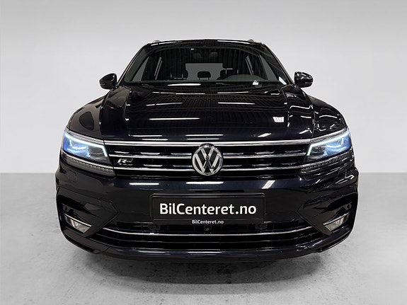 Volkswagen Tiguan 2 of 30