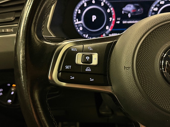 Volkswagen Tiguan 27 of 30