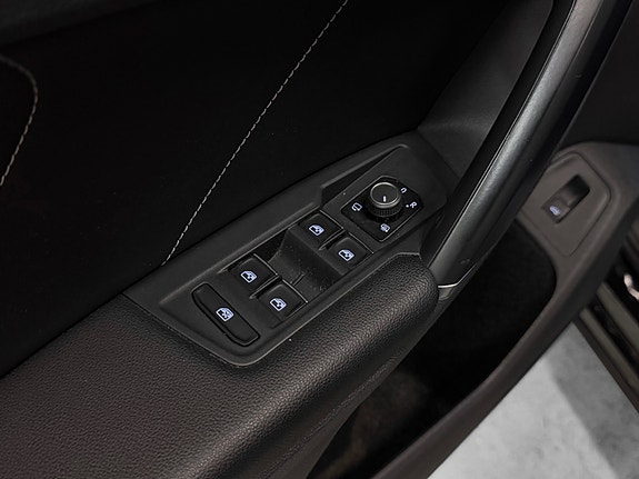 Volkswagen Tiguan 24 of 30